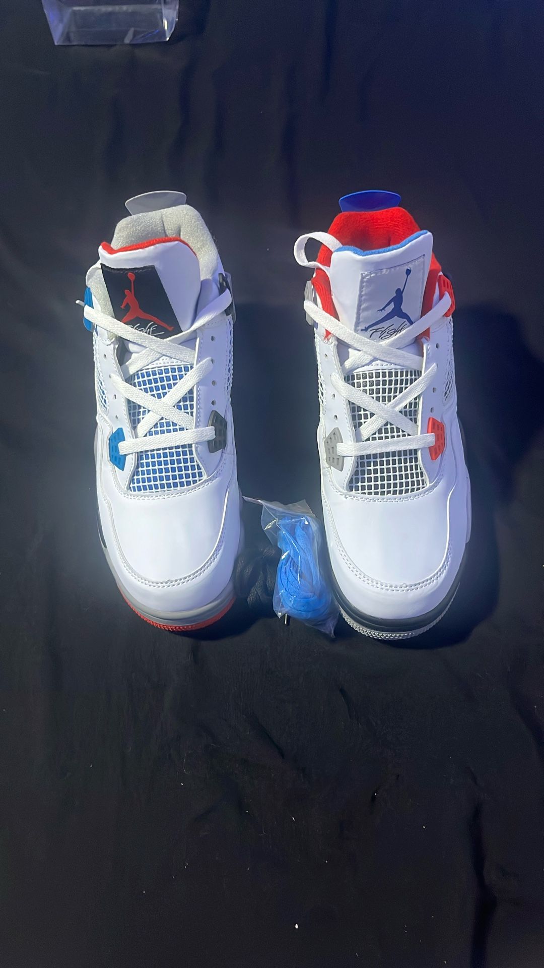 Jordan 4