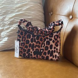 Circus by Sam Edelman Leopard print Shoulder Bag