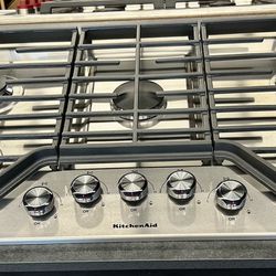 Kitchen Aid 36” 5 Burners Gas Cooktop 