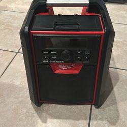 Milwaukee M18