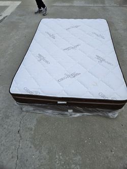 Full Size Mattress With Box Spring Good Condition