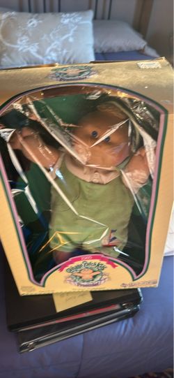 1985 Cabbage Patch Kids Doll in Box