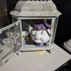 Vintage Case And Tea Pot With Cup