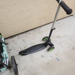 Kids 3 wheel Scooter