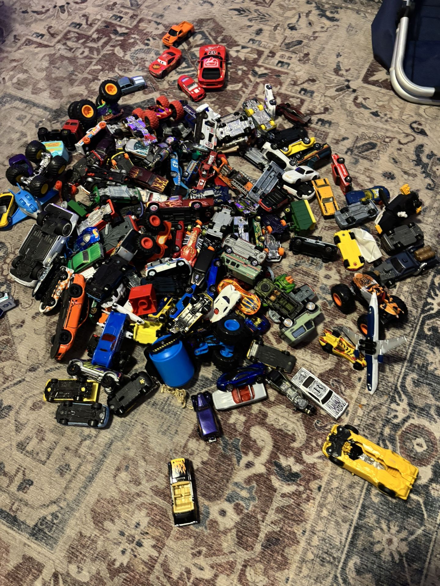 300+ Matchbox Cars