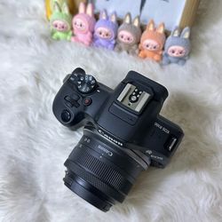 Canon EOS R100 Mirrorless