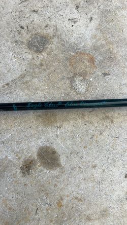 Vintage eagle claw blue diamond rod