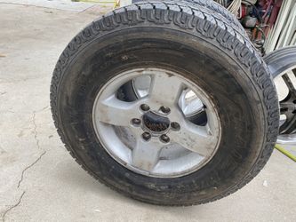 P265/70R16 Tire With Rim