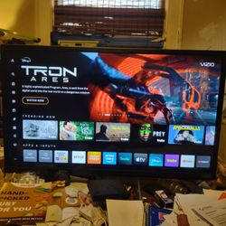 VIZIO Smart Tv 32in