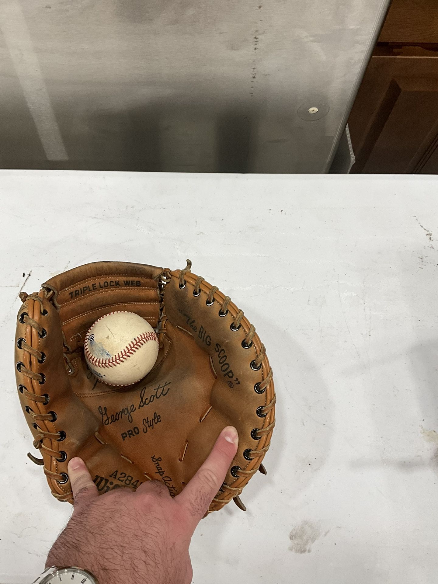 Catchers Mitt Baseball Glove