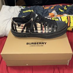 Burberrys Black