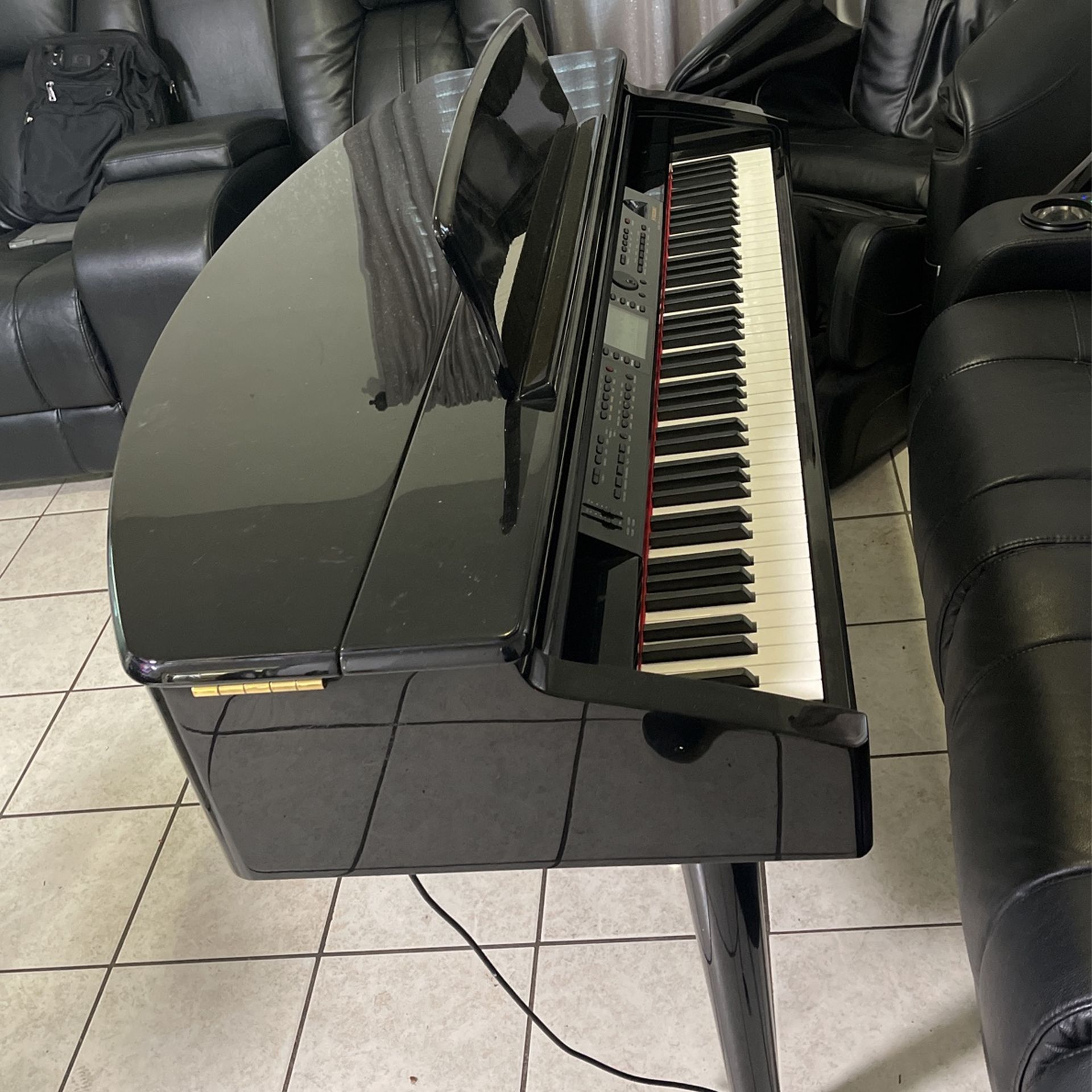 SUZUKI DIGITAL PIANO for Sale in Houston, TX OfferUp