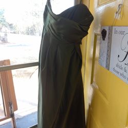 Green Dave And Bridal Dress