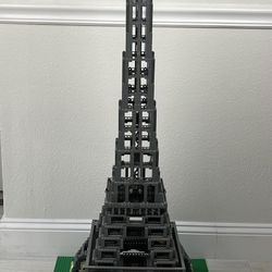 LEGO Eiffel Tower Retired 2007 Set #10181