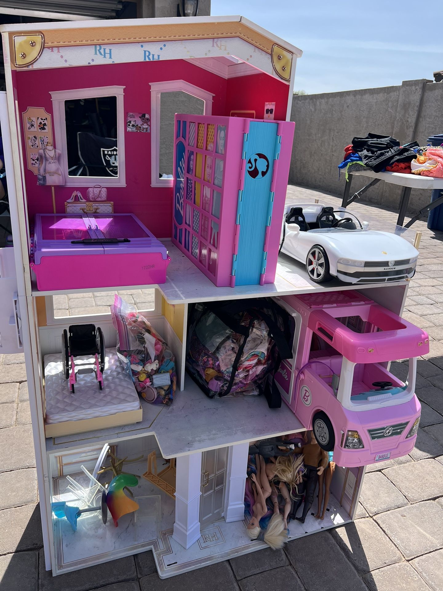 Barbie Dream House & Accessories & Barbies & Dream Car