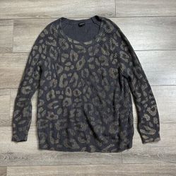 Torrid 1 Womens Plus 1X Animal Metallic Gold Print Gray Sweater 