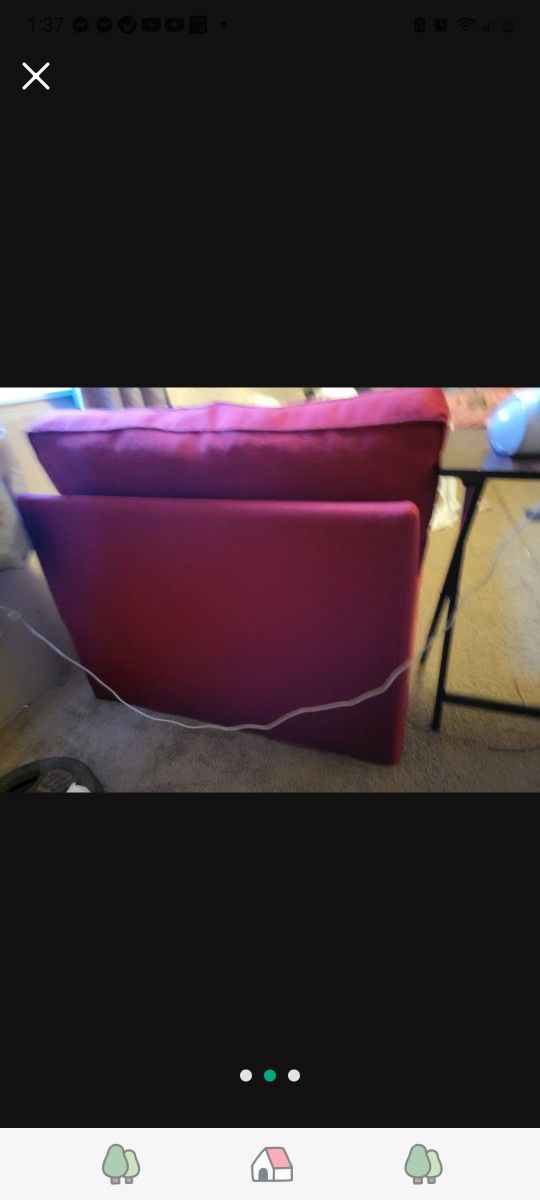 Chaise Lounge