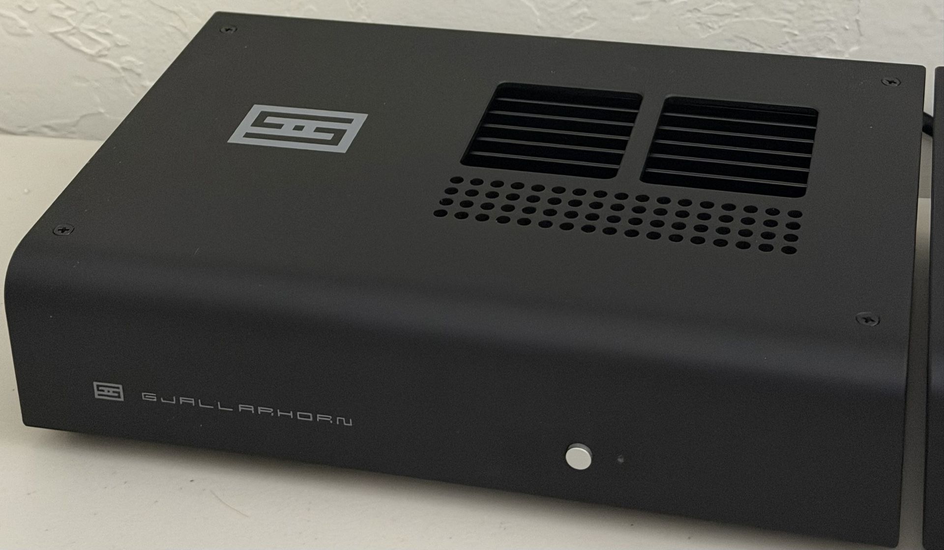 Schiit Audio Gjallarhorn F Amplifier Like New