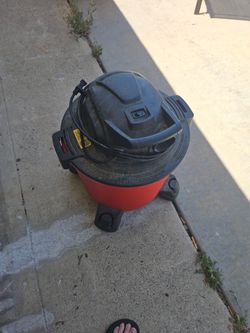 Craftman wet/dry shopvac 9 gallons