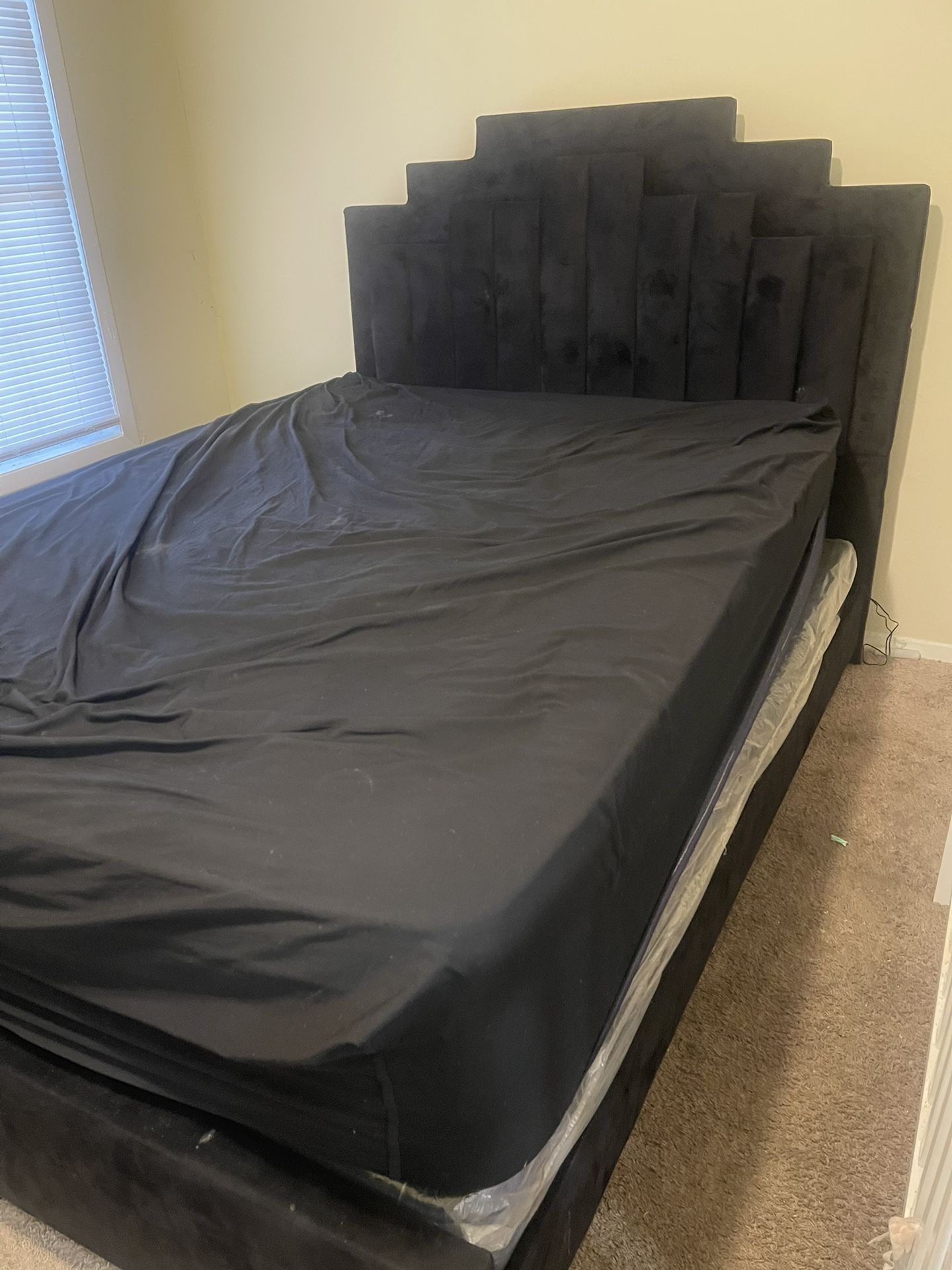 Headboard And Mattress