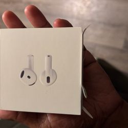 Brand New Airpods 4 