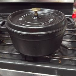 Cast Iron Pot
