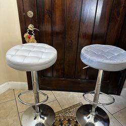 Adjustable bar stools pair $65