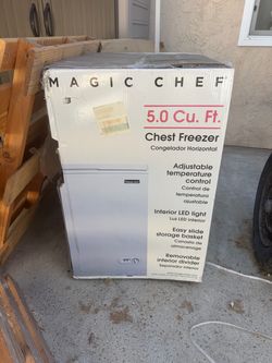 Magic Chef 5.0 Cu. Ft. Chest Freezer