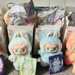 Big Into Energy Labubu 