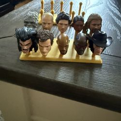 Marvel Head Stand 