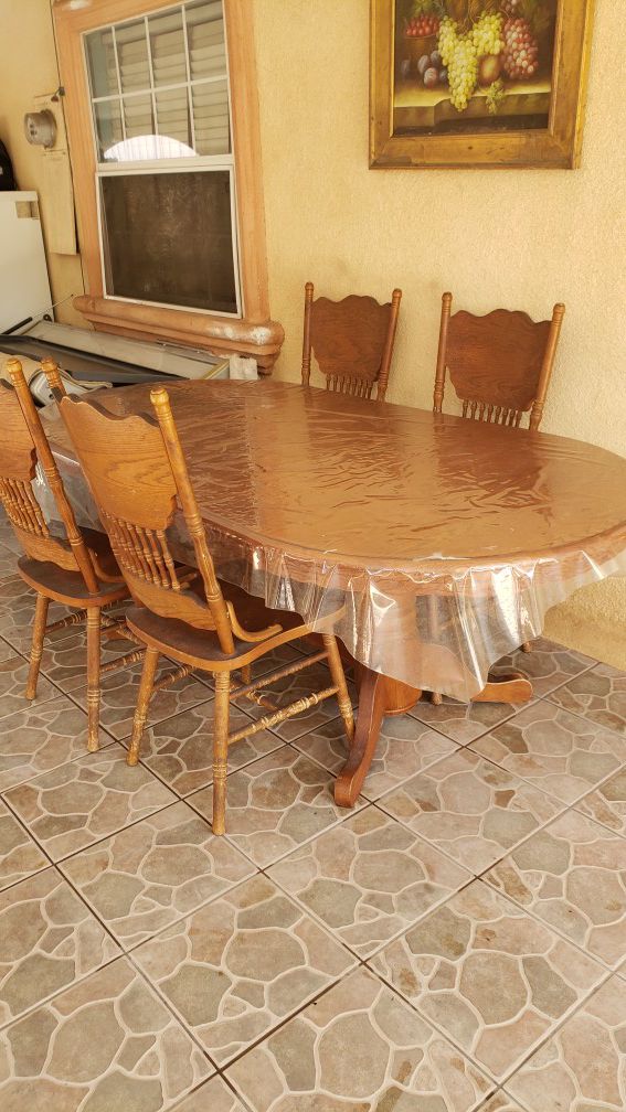 Large Dinning Table
