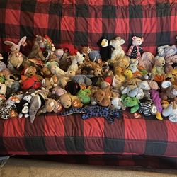 Over 130 Beanie Babies Including Several Rare!!!