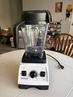 Vitamix 7500 Blender White