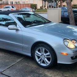 2006 Mercedes-Benz CLK-Class