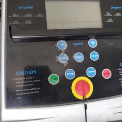 Sunny health and fitness treadmill