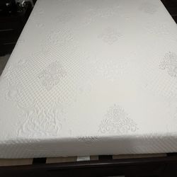 Full Size Mattress 