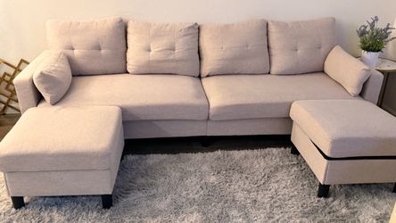 Cozy, Versatile Beige U-Shaped Modular Sectional with Dual Ottoman Storage!