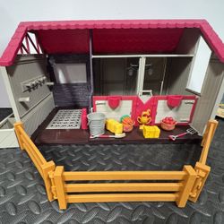 Our generation - American Doll - Lori Horse Stable 