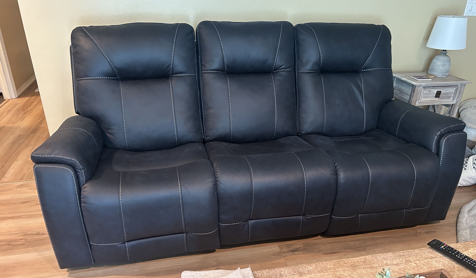 Reclining Sofa