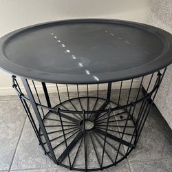 Circular Table