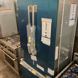 New Bosch 36” Panel Ready Built In Fridge 