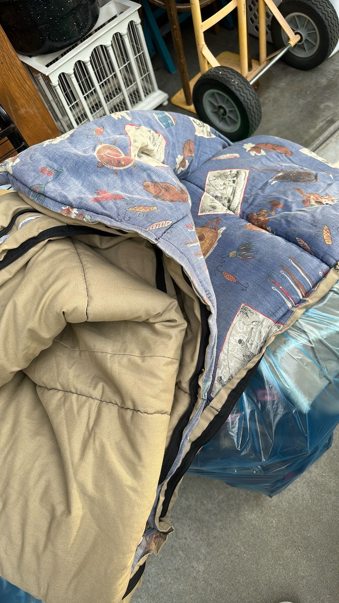 WENZEL Heavy Duty Sleeping Bag