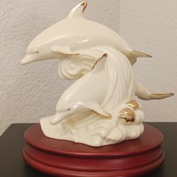 San Francisco MUSIC BOX Porcelain Dolphins