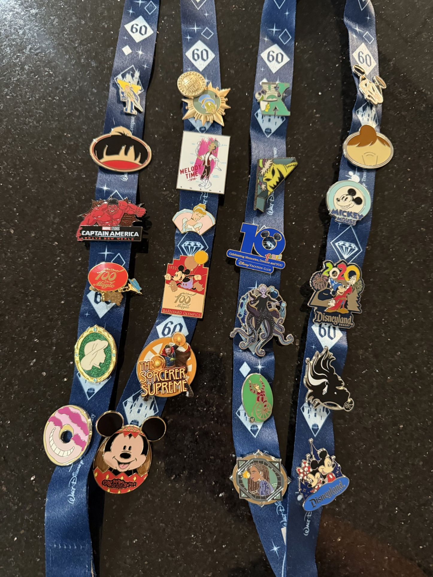 Disney pins