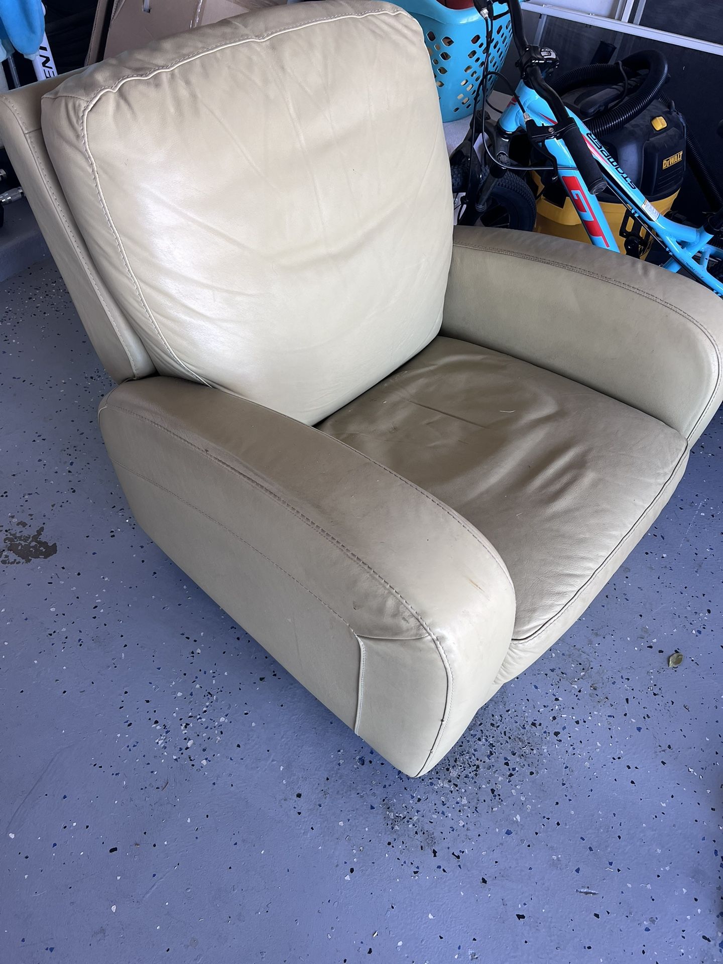 Italsoft Light Green Leather Chair. Recliner But Doesn’t Recline. Good Condition. 7/10,All Products : American Fashion Style Bags On Sale