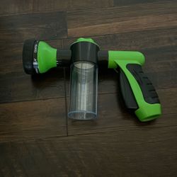 Soap & Shampoo Dispenser for Pet Wash and Garden Hose Sprayer Nozzle