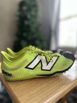 New Balance Track Cleats Size 10