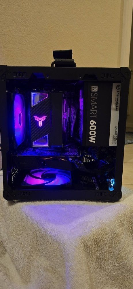 Windows 11 Pro Mini ITX PC