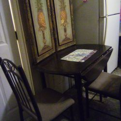 2 Chairs Dinning Set 