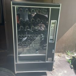 Vending machine 